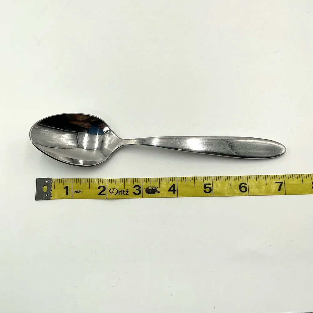 Oneida 18 stainless